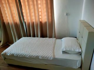 Tanjung bungah double story house for 18 people - Tanjung Bungah - 2