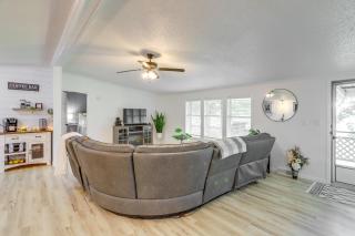 North Fairfield Family Home with Hot Tub and Porch! - 7