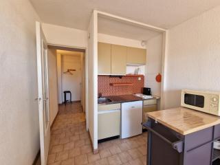 Studio cœur de ville, proche des plages, vue mer - Bandol - 3