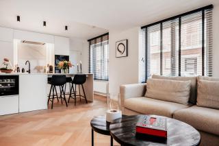 Bright 2BR Apartment - Central Knokke - Family-Friendly - 500m Beach - 9