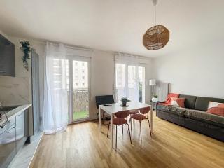 Le Ptit Lyonnais, prox Tram T3, terrasse, moderne - Villeurbanne - 0