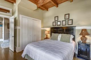 Sugar Shack- by Holiday Isle Properties - Destin - 2