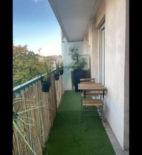 Le Ptit Lyonnais, prox Tram T3, terrasse, moderne - Villeurbanne - 3