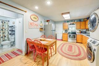 Bryson City Home with Deck about 1 Mi to Fontana Lake - Bryson City - 5