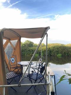 Dutch Cruiser Ship on a Tranquil Secluded River - Tonbridge - 0
