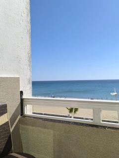 Appartement Spacieux et Accueillant avec Vue Panoramique sur la Mer - 8