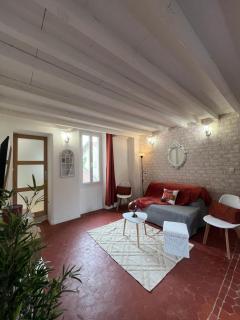 MAGNIFIQUE DUPLEXE calme et climatisé, à 2 pas d'intra muros - 2