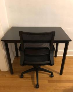 Spacious 2 bedroom apartment with 1 bathroom and private street entrance - 9