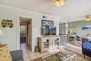 Sandpiper Cove 2041- by Holiday Isle Properties - Destin - 9