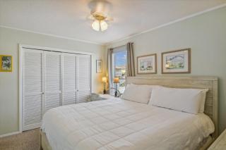 Sandpiper Cove 2041- by Holiday Isle Properties - Destin - 5