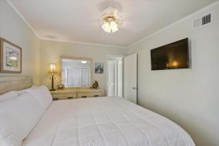Sandpiper Cove 2041- by Holiday Isle Properties - Destin - 1