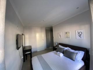 Sunshine Condo - 2