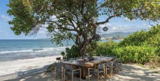 Kupuri Beachfront Villa-3 - 0