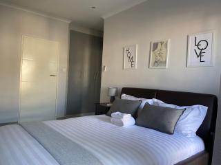 Sunshine Condo - 6