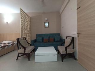 Shyama eternity castle - Vrindāvan - 9