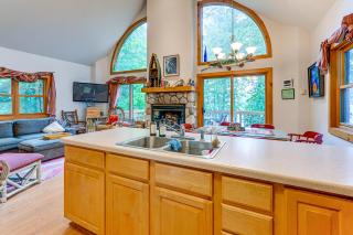 Peaceful White Sand Lake House with Dock and Deck! - 1