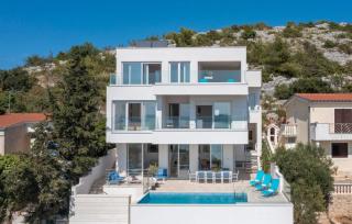 Luxury villa Fleur with pool - Drage - 3