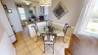 Poolside Villas 308- by Holiday Isle Properties - Destin - 8