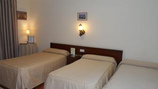 Hostal Coruña - 8