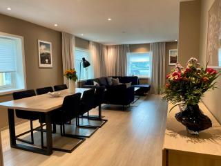 Beautiful top apartment close to city centre - Tromsø - 0