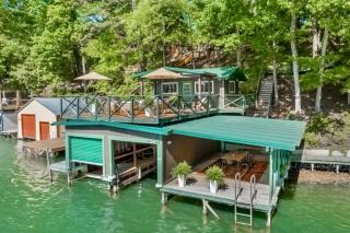 Little Lake Cottage - 0