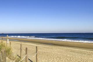 Bluewater East unit N501 - 8