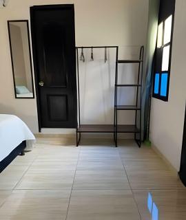 6 Confortable y céntrico Apto - 2