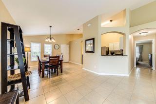 638 - Beautiful Villa Highlands Reserve Newly Modernized 4 Bedrooms with Pool - Davenport - 1