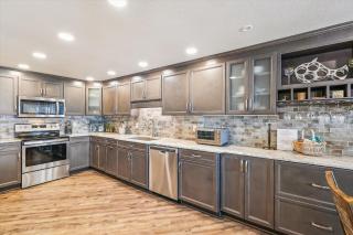 Beach House 203D-by Holiday Isle Properties - Destin - 2