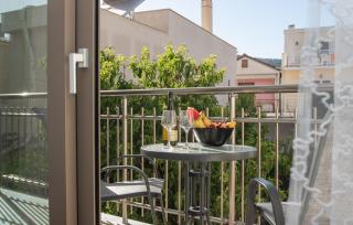 Zante Center Suite A - 4