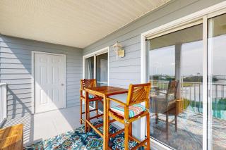 Oasis on the Bay unit 210 - 9