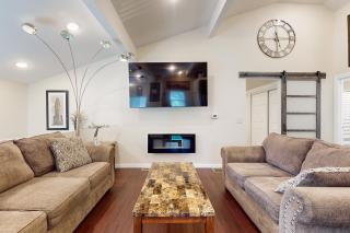 Beautiful Stucco House in North Hudson - 5