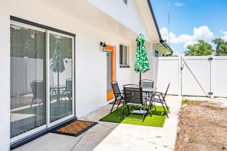 Coastal Cabana in Lakeland with King Bed - Lakeland - 6