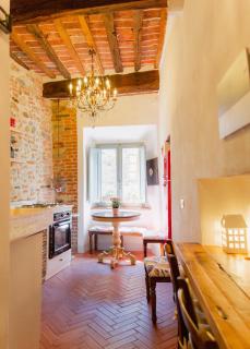 Casa Raffaella 1 Tuscan charm in medieval Suvereto - 0