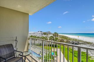 Destin on the Gulf 406-By Holiday Isle Properties - Destin - 2