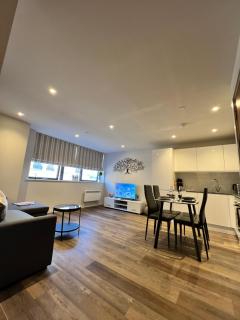 Luxury 4 Stars Stunning Home in The heart of Southampton City Centre - 7
