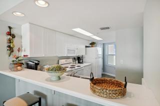 SeaCrest 702- by Holiday Isle Properties - Fort Walton Beach - 4