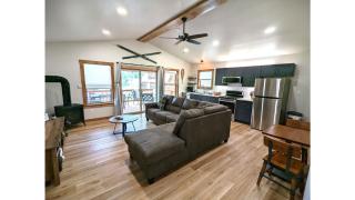 The Lost Yeti Hideaway - Hot Tub - WiFi - Washer - Dryer - Fireplace - Firepit - Grill - Red River - 4