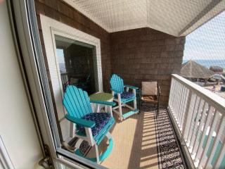 Watch Hill, RI Luxury Penthouse Rental Ocean View & Rooftop Deck - Westerly - 2