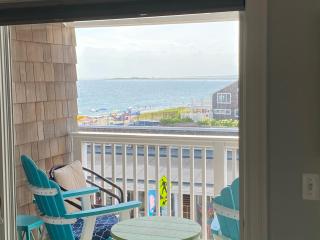 Watch Hill, RI Luxury Penthouse Rental Ocean View & Rooftop Deck - Westerly - 3