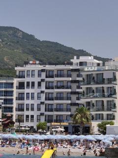 Vienna Luxury Apartments - 8