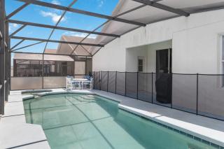 5-3 Pool Home Located In Sunset Ridge Community! - Davenport - 9