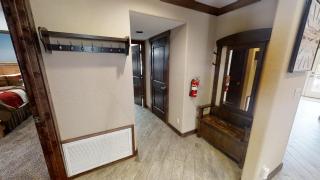 Trails End - Hot Tub - WiFi - Fireplace - Washer -Dryer - Fenced In Backyard - Red River - 8