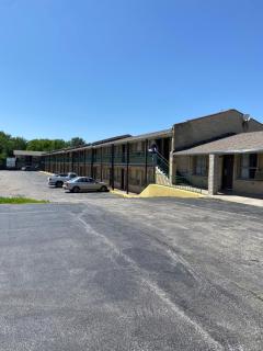 Glenstone place extended stay motel - Springfield - 1