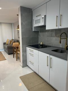 Acogedor Alojamiento Turístico Isla Verde - San Juan - 4
