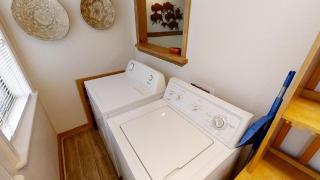 Valley Condo 121 - Creekside - WiFi - Pet Friendly - Hot Tub - Fireplace - Washer - Dryer - Playground - 9
