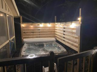 Pocono Mountain Home , Hot Tub- 1 Mile To Skiing! - Tannersville - 0