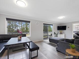 Wimbledon Heights Home - Wimbledon Heights - 6