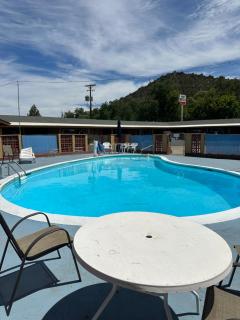 Relax Inn Yreka - Yreka - 7