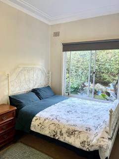 Tranquil Garden view Room Macquiare Marsfield Eastwood - Sydney - 8